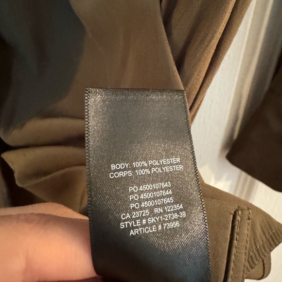 Aritzia blouse - Picture 4 of 4